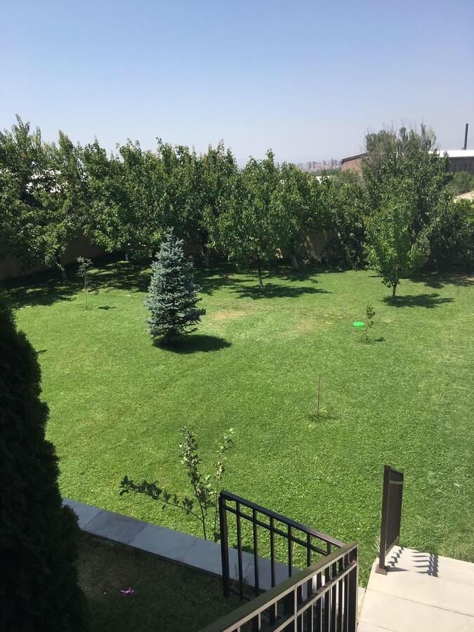 Виллы Cozy House In Yerevan City Center Ереван-43