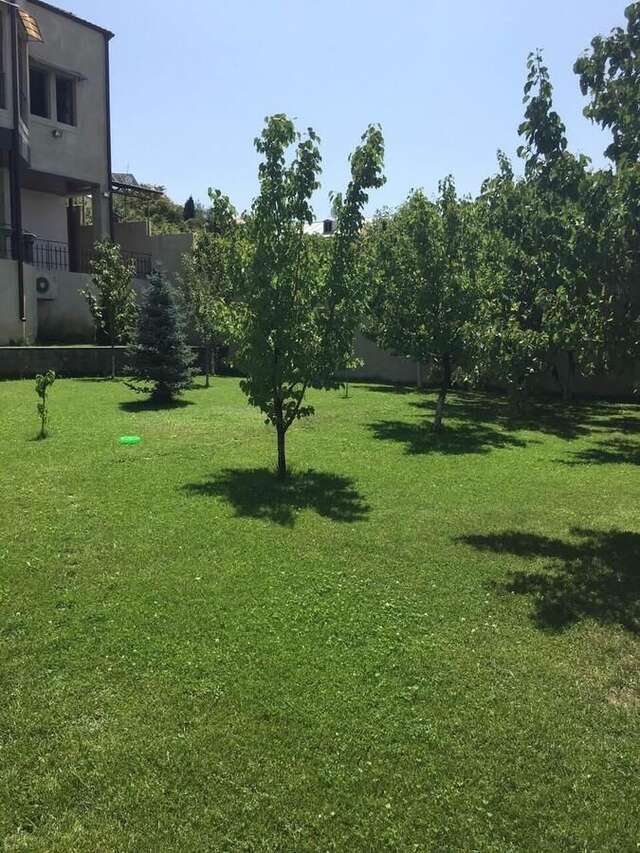 Виллы Cozy House In Yerevan City Center Ереван-23