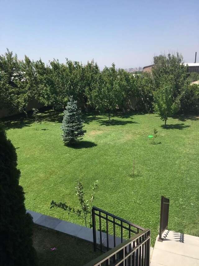Виллы Cozy House In Yerevan City Center Ереван-42
